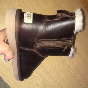 UGG Ankle Boots with zipper
